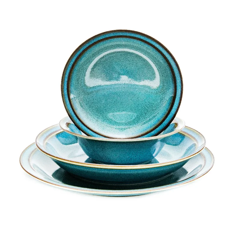 chic dinnerware for modern kitchens-Japanese Fontaine Plate Green