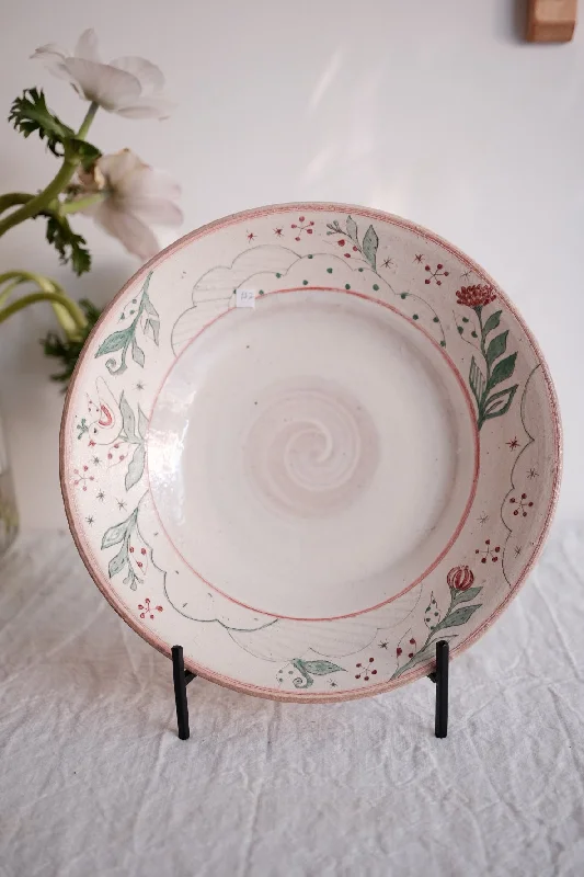 decorative dinner plates for festive occasions-Tsubouchi Mayumi 坪内真弓 Hand Painted Round Plate MT14 - #2