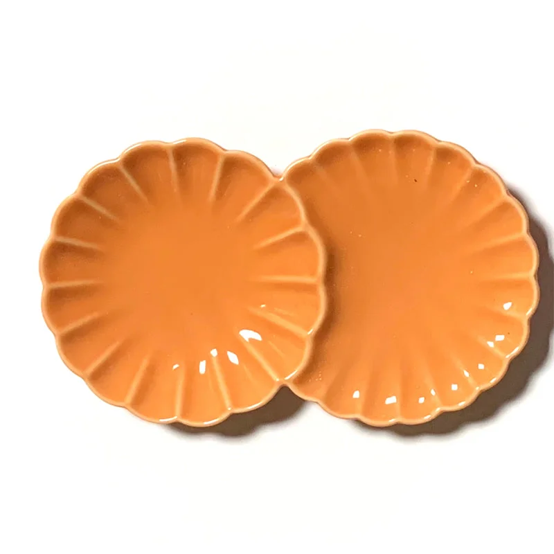 luxury dinner plates with gold detailing-Kowake Plate Kiku Orange Hasami