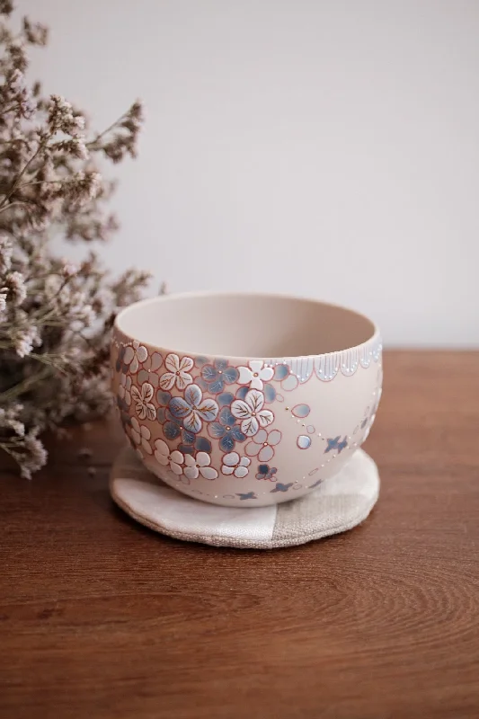 cute coffee mugs with holiday designs-Baizhi Studio - Gilding Hydrangea Coffee/Tea Egg Shape Cup